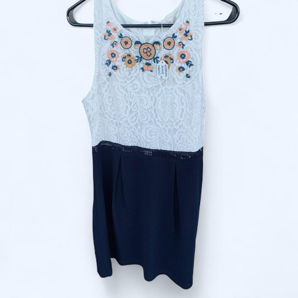 altard Altar’d state dress colorblock lace embroidered navy cream white L